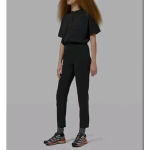 Lululemon Activewear Black Perfectly Poised Short Sleeve Jumpsuit Women's Sz 10